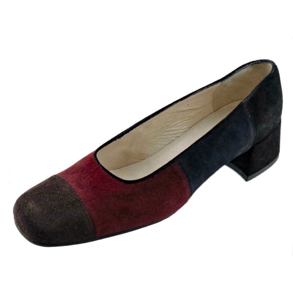 NEW MultiColor PALOMA Suede Low Heel Pumps Heels / Flats 9 B ITALY
